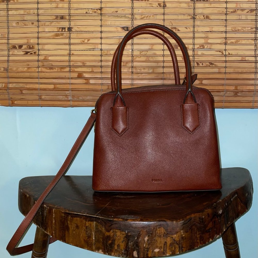 Brand New Fossil Purse - Brown - Medium Size Handbag / Crossbag
